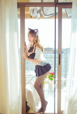 年轻的女教师2在线播放